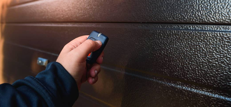 automatic door opener with remote control in Commerce